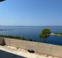 Két fantasztikus új építésű villa a Brač szigeten, az első sorban a tengerhez, hatalmas területen olajfaligettel, eladó - pic 4