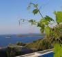 Une villa confortable dans la station balnéaire peu élevée de Sevid entre Trogir et Rogoznica, au bord de fabuleuses baies et péninsules, Croatie - pic 3