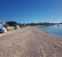 Une villa confortable dans la station balnéaire peu élevée de Sevid entre Trogir et Rogoznica, au bord de fabuleuses baies et péninsules, Croatie - pic 14