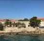 Кастелло на берегу моря под ремонт на острове Хвар в Сукурае - уникальная и необычная недвижимость в Хорватии на продажу! - фото 3
