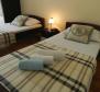 Vynikající apart-hotel v Premantura poblíž národního parku Kamenjak s fantastickými oblázkovými plážemi - pic 4