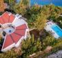Villa très spéciale au bord de l'eau sur l'île de Brac - pic 2