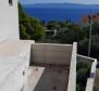 Apart-house of 4 apartments in Podgora, just 200 meters from the sea - pic 5