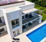 Exclusive villa with panoramic sea view, 200 m from the beach - pic 24