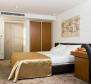 Városi új szálloda Split központjában, bővítési lehetőséggel - pic 4