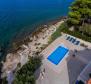 Villa en bord de mer avec piscine finie en pierre traditionnelle sur l'île de Brac - pic 32