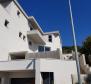 Apart-house of 4 apartments in Podgora, just 200 meters from the sea - pic 11