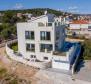 Villa flambant neuve en bord de mer dans la banlieue paisible de Rogoznica avec une magnifique vue sur la mer - MAINTENANT PRÊTE ! - pic 60