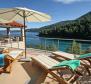 Schöne neu erbaute Villa am Wasser mit Swimmingpool und Liegeplatz in einer Robinson-ruhigen Bucht auf Korcula - foto 2