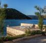 Belle villa en première ligne de mer avec 2 quais privés et plage - pic 4