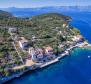 First line to the sea land plot for sale in Jelsa on Hvar - pic 11