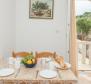 Immeuble de 6 appartements en première ligne de mer sur l'île de Brac - pic 14