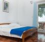 Immeuble de 6 appartements en première ligne de mer sur l'île de Brac - pic 23