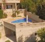 Immeuble de 6 appartements en première ligne de mer sur l'île de Brac - pic 29