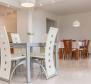 Immeuble de 6 appartements en première ligne de mer sur l'île de Brac - pic 33