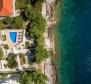 Immeuble de 6 appartements en première ligne de mer sur l'île de Brac - pic 55