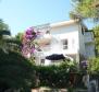 Apart-house on the first line to the sea in Vrbosko, Hvar - pic 2