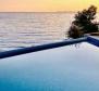 L'une des sept nouvelles villas en bord de mer à vendre dans la région de Sibenik dans une copropriété de luxe fermée - pic 17