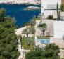 L'une des sept nouvelles villas en bord de mer à vendre dans la région de Sibenik dans une copropriété de luxe fermée - pic 42
