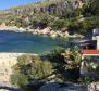 Incroyable maison en bord de mer dans une baie calme sur l'île de Hvar 