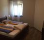 Szép tengerparti turistaszállás 5 apartmanból, közvetlenül a tengerparton - pic 13
