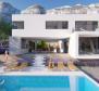 New villa under construction on Omis riviera - pic 2
