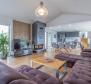 Современная вилла на продажу в тихом и красивом месте недалеко от Пореча - фото 10