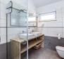 Современная вилла на продажу в тихом и красивом месте недалеко от Пореча - фото 17