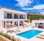 Eine wunderschöne Neubauvilla mit Pool auf einem 860 qm großen Grundstück in Split Stadtrand - foto 2