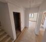 Second part of double house for sale in Kaštelir - pic 9