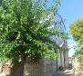 Stone house with garden for sale in Banjole just 200 meters from the beach!  - pic 4