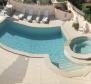 Luxury apartment house with pool and jacuzzi in Vinkuran - pic 2