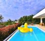 Villa à Kostrena avec belle vue mer sur un grand terrain de 2200 m². - pic 21