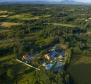 Exklusives Anwesen mit großem Garten und zusätzlichen Einrichtungen, Žminj - foto 32