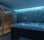 Стильная дизайнерская каменная вилла с 4 спальнями и бассейном, Цриквеница - фото 26