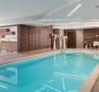 Fantastická turistická nemovitost s 6 luxusními apartmány u písečné pláže na Opatijské riviéře - pic 25
