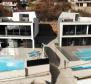 Впечатляющая современная вилла с бассейном в Цриквенице - фото 5