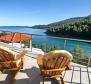 Belle villa au bord de l'eau nouvellement construite avec piscine et place d'amarrage dans une baie robinson-calme sur Korcula - pic 25