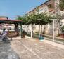 Mini-hotel with pool in area of Valbandon, Fažana - pic 8