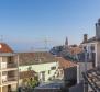 Penthouse in the city center of Porec with sea view just 200 meters from the sea - pic 4
