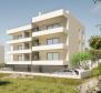 Neue Wohnungen zum Verkauf auf Ciovo, nur 150 Meter vom Meer entfernt, Wohnanlage mit Swimmingpool und Garage - foto 5