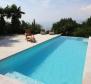 Fascinating family villa with swimming pool and landscaped garden in Volosko - pic 4