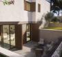 Vila na nábřeží ve výstavbě v Brodarici s možností kotvení před vilou - pic 26
