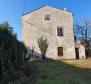 Stone house for modernization in Tinjan, possibility of make 5 residential units - pic 3