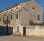 Stone house for modernization in Tinjan, possibility of make 5 residential units - pic 8