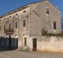 Stone house for modernization in Tinjan, possibility of make 5 residential units - pic 10