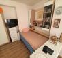 Appartement de trois chambres en bord de mer directement sur Makarska riva! - pic 5