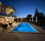 Dramatisch attraktive Villa mit Pool in der Nähe von Porec - foto 28
