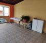 Apartment house of 6 apartments, with beautiful sea views in Vinkuran, Pula area, just 300 meters from the sea - pic 11