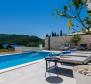 Nouvelle villa moderne à la périphérie de Dubrovnik en première ligne de mer à seulement 30 mètres de la plage - pic 7